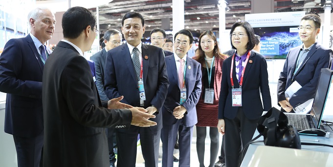 習(xí)近平主席進(jìn)博會(huì)主旨演講在中央企業(yè)交易團(tuán)引起熱烈反響