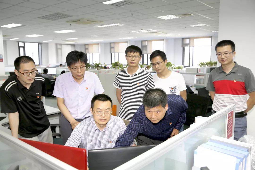 【最美兵裝人<28>】二〇八所某新型步槍系統(tǒng)創(chuàng)新團隊:“槍”先一步天地寬