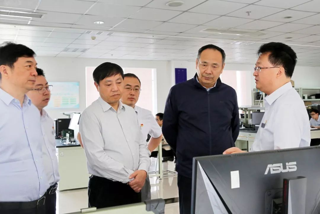 推進(jìn)自主創(chuàng)新體系建設(shè) 積極向科技創(chuàng)新型企業(yè)轉(zhuǎn)型——龔艷德調(diào)研四川3家企業(yè)