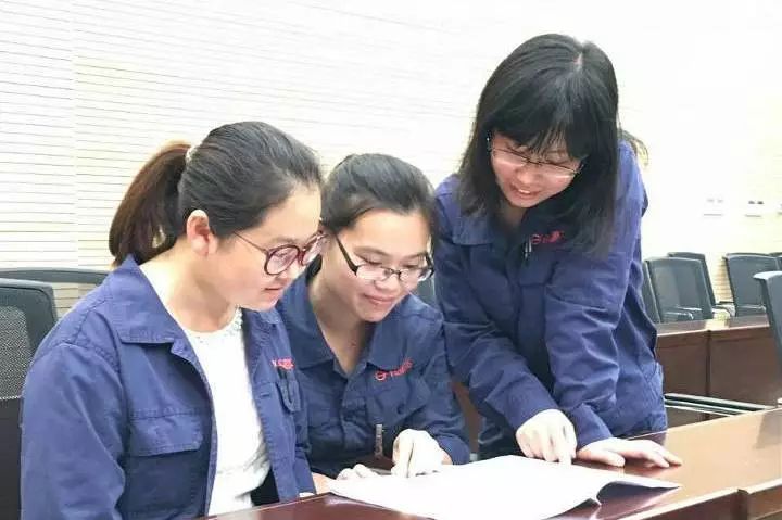 【兵裝青年標(biāo)兵⑥】紅宇精工黃麗玲：技術(shù)“大拿” 科研“擔(dān)當(dāng)”