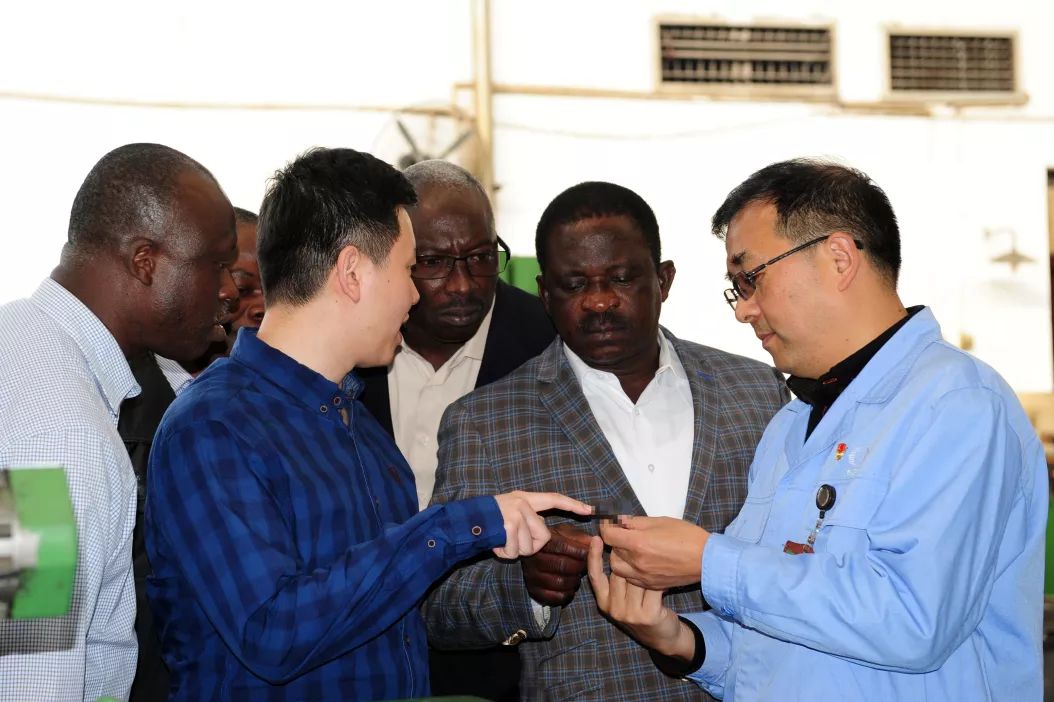 【建功“一帶一路”】長江電工：一家兩代人  “一帶一路”情