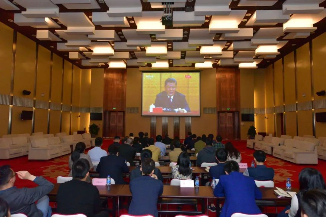 “兵裝心青年”熱議習(xí)總書記對青年的寄語