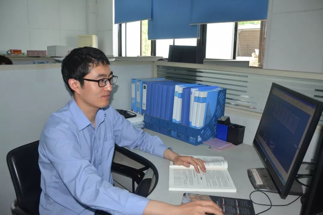 【兵裝青年標(biāo)兵①】華中光電楊龍:一個(gè)“精密”的90后