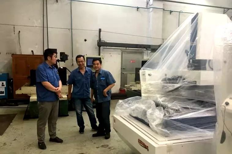 【不忘初心、牢記使命&lt;38&gt;】聚焦8個(gè)方面突出問(wèn)題 打響專項(xiàng)整治殲滅戰(zhàn)——兵裝集團(tuán)一體推進(jìn)調(diào)查研究、檢視問(wèn)題、整改落實(shí)