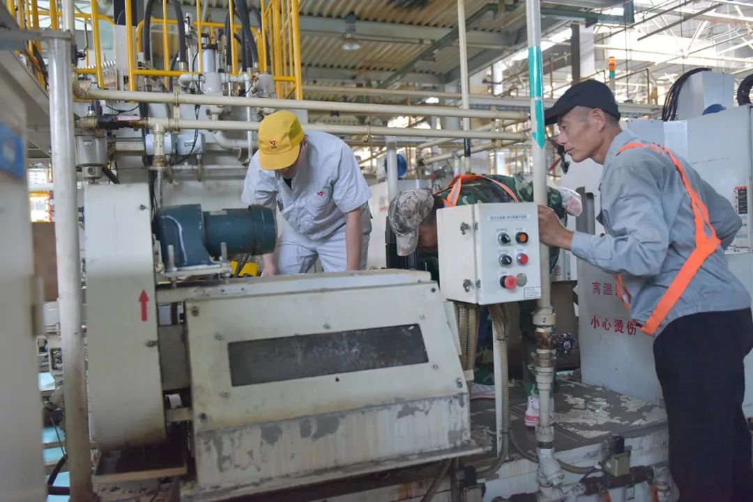 可敬！國慶中的兵裝身影