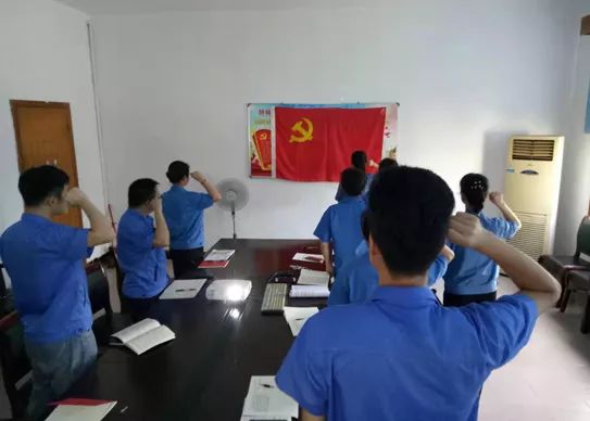 華南光電：打通黨建工作與生產(chǎn)經(jīng)營(yíng)“任督二脈”【堡壘行動(dòng)·融入中心&lt;1&gt;】